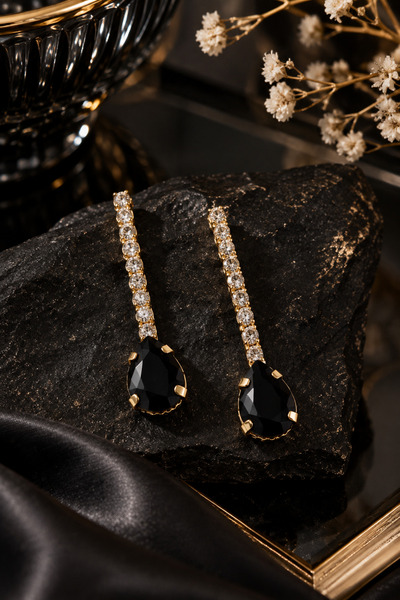 Sylvera Shop Damla Siyah Taşlı Sallantılı Abiye Şık Küpe (Gold Renk)