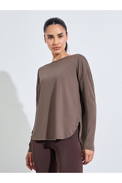 Styli Brown Solid Long Sleeve Activewear Top With Side Slit