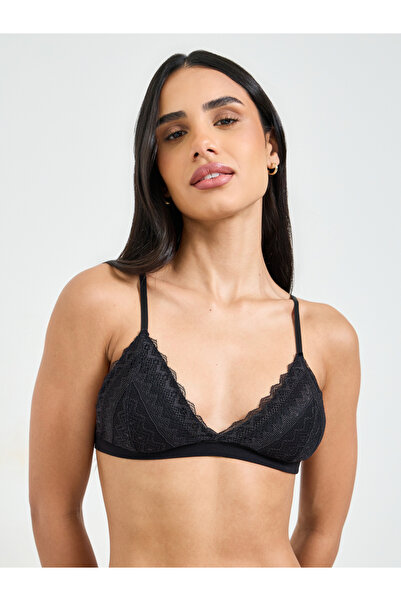 Take Two By Styli Solid Lace Padded Non Wired Bralette