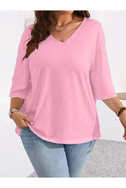 Take Two By Styli Light Pink Plus Size V-Neck 3/4 Sleeve T-Shirt