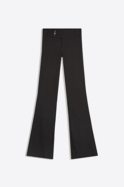 Bershka Bengalin kumaş flare fit pantolon