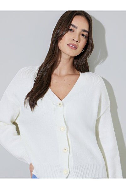 Styli Off White Solid Button Down Cardigan