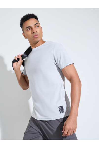 Styli Grey Solid Patchwork Detail Regular Fit Active T-Shirt