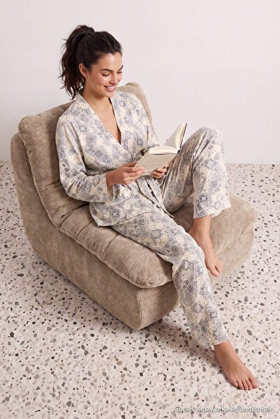 Trendyol Collection Navy Blue-Ecru Ethnic Muslin Woven Pajama Set Thmaw27Pt00191