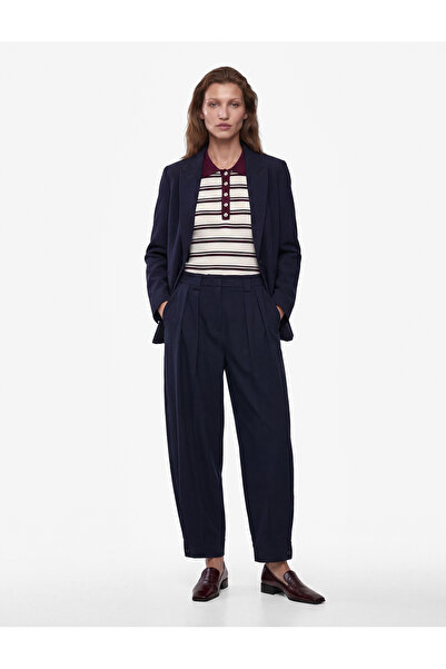 Koton Loose Fit Pleated Barrel Fabric Pants with Pockets