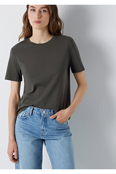 Mavi Khaki Basic T-Shirt Semi Slim Fit 1612916-71553