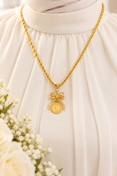 TwinsCollection Fiyonk Detaylı Yarımlı, Çeyrekli, Gram Altın Uyumlu Çelik Bur...
