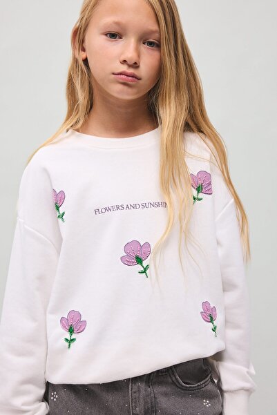 DeFacto Relax Fit Crew Neck Embroidered Floral Long Sleeve Sweatshirt Girls I...