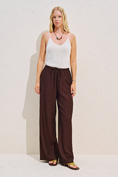 Manuka Textured Tie-Up Pants Dark Brown