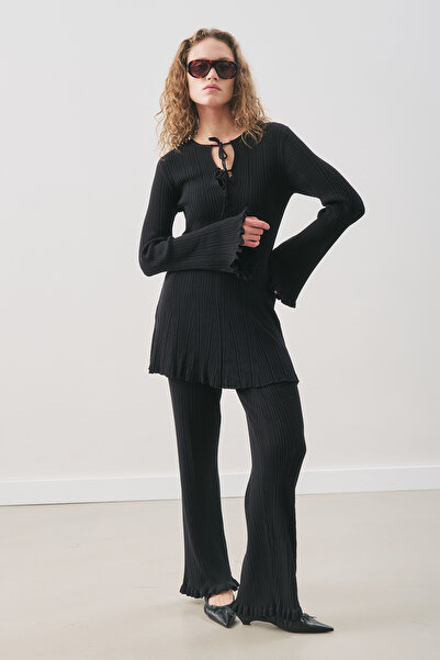Manuka Flying Elastic Knitted Pants Black