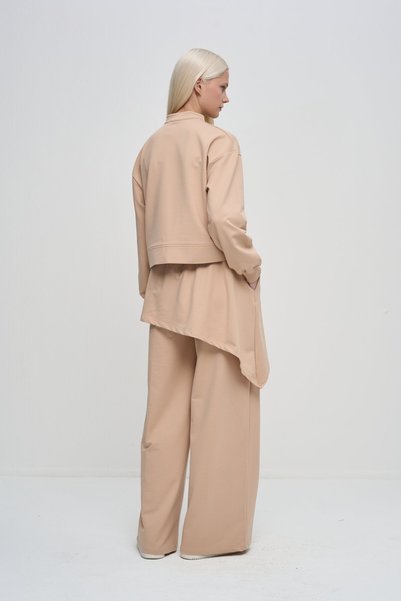 HANIQA طقم عصري بتفاصيل سحابية