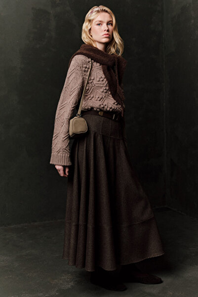 Manuka Buy Detailed Description of Wide Skirt Mink