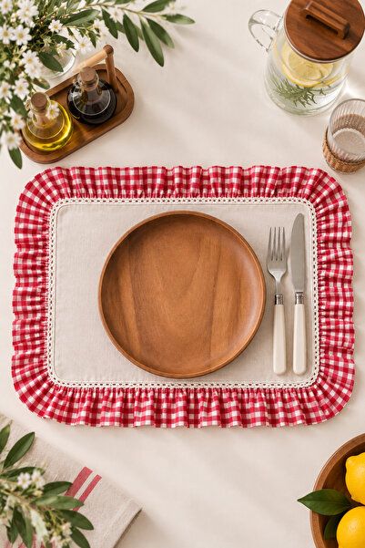 KaiHome 4-Piece Raw Linen Checkered Ruffle Detailed American Placemat/Supla