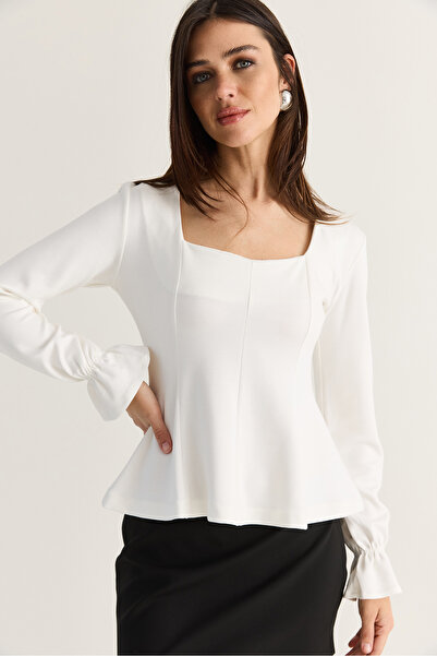 Bianco Lucci Women's White Square Collar Gathered Sleeve Detailed Blouse Moda...