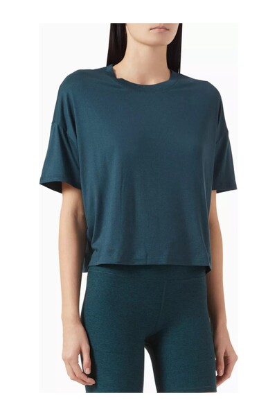 Vuori Energy Oversized Jersey T-Shirt, Comfortable & Moisture-Wicking Design