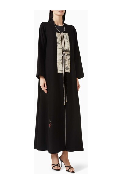 ZAH Design Elegant Long Sleeve Abaya: Reflects Sophistication with Modern Des...