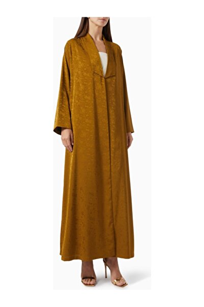 Hessa Falasi Stylish Floral Patterned Abaya Combining Comfort and Elegance
