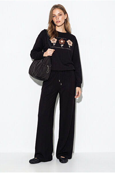 Bianco Lucci Women's Bead and Sequin Embroidered Oversize Sweat Loose Trouser...