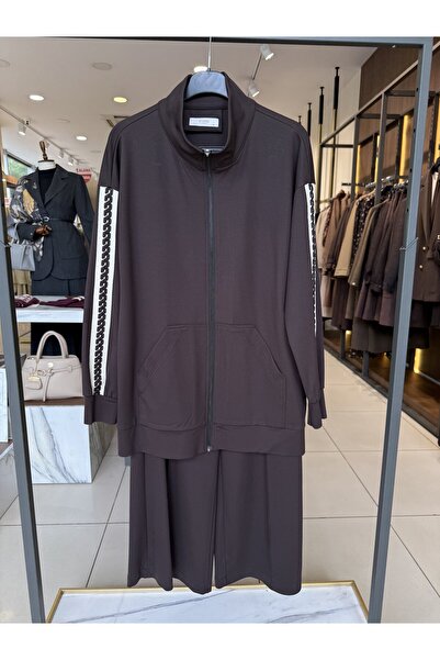 Zühre Brown Suit with Sleeve Detail 2005