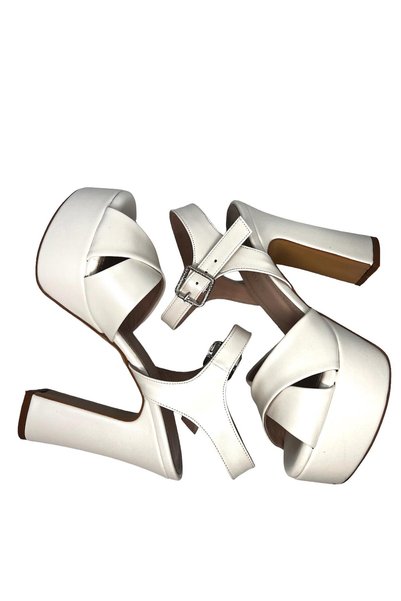 ESMERALDA'S LEGGINGS White Leather Bridal Shoes
