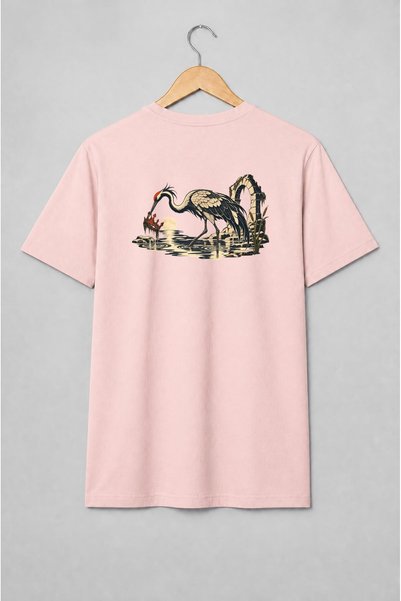 Generic Brand Tricou unisex cu Cocor și coroană în peisaj medieval