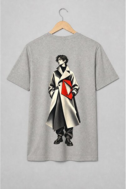 Generic Brand Tricou unisex cu Model masculin în palton stil editorial