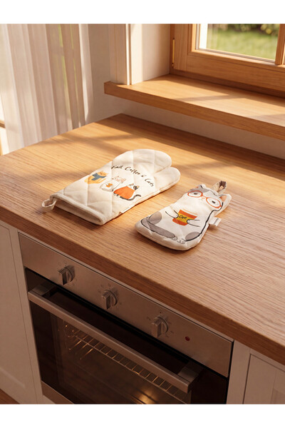 LC Waikiki I Printed Oven Gloves and Potholders from Freezen Store