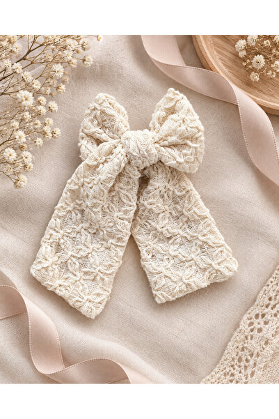 chipiques Ecru Cotton Lace Ballerina Bow Automatic Clip