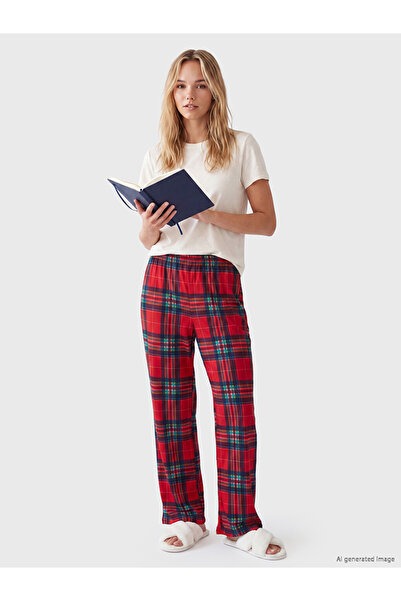 LC Waikiki Rmz Gi̇yi̇m Farkiyla Checkered Embroidered Women's Fleece Pajama B...