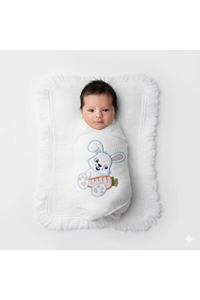 Baby قماط/مهاد أطفال قطني ناعم باللون الأبيض مطرز برسمة أرنب وجزرة لطيفة لموا...