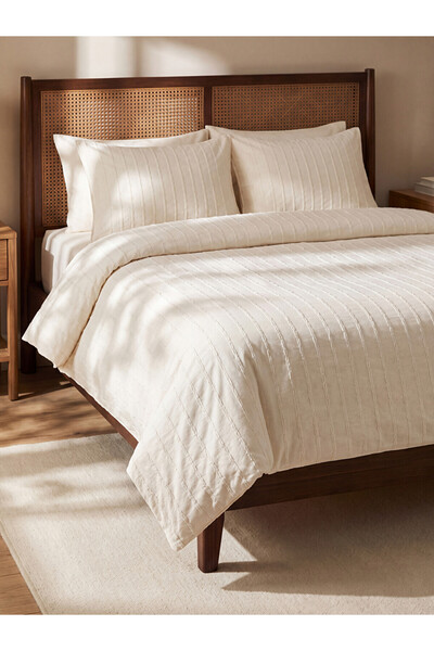 LC Waikiki I Striped Double Duvet Cover Set from Freezen Store