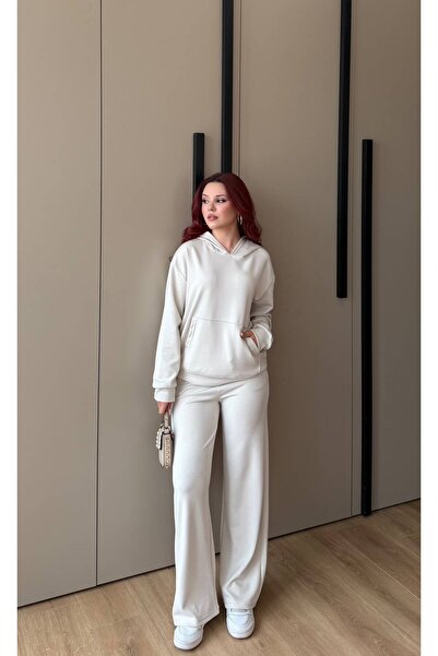 Sea Queen kadın oversize kapüşonlu eşofman takımı modern ve şık günlük kombin...