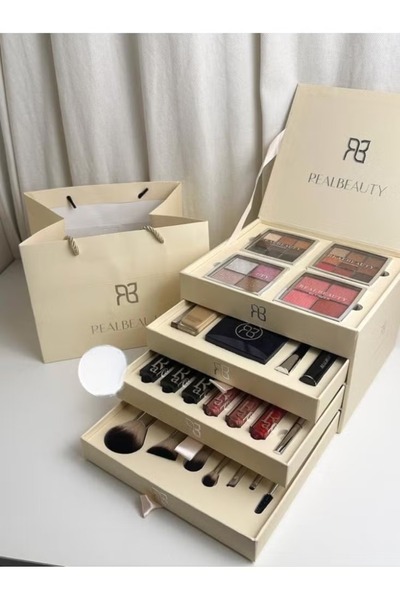 real beauty صندوق مكياج فاخر
