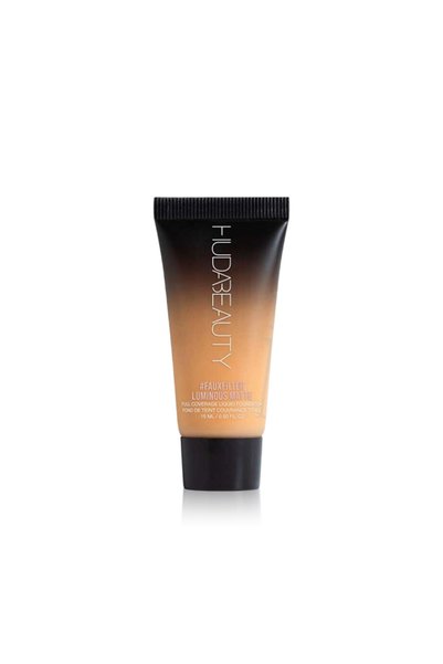 Huda Beauty كريم أساس سائل ماتي مضيء بتأثير الفلتر من تريس ليتشيس 320