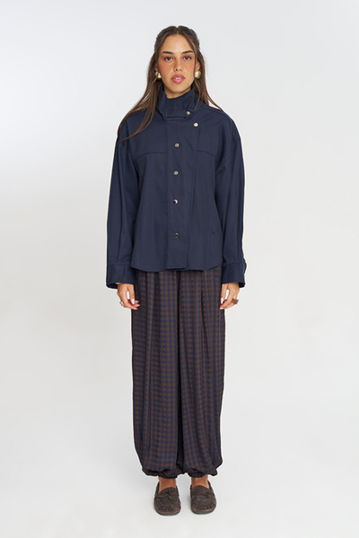 Orfeo Negro Women Shirt Collar Snap Button Relaxed Fit Solid Color Jacket