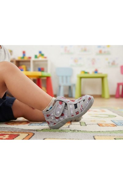 Guppy Kids Boys' Non-Slip Sole Nursery and Home Sandals