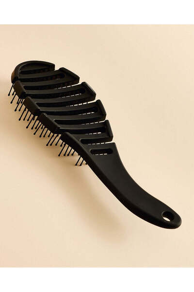 REDTAG Black Wet Hair Brush