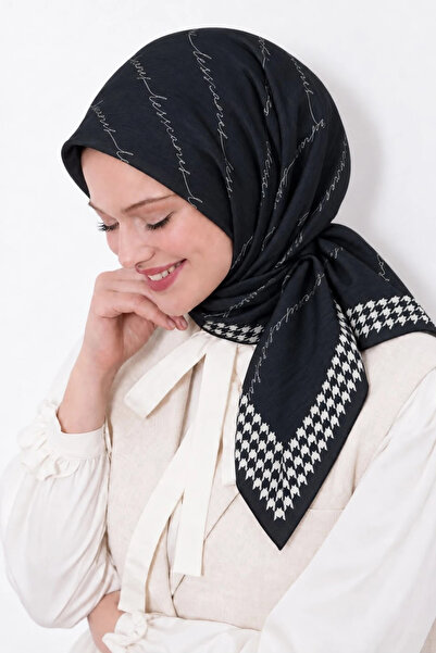 Lesscarves LS2210 Desenli Pamuk İpek Eşarp 90x90 cm 03-Siyah-Beyaz