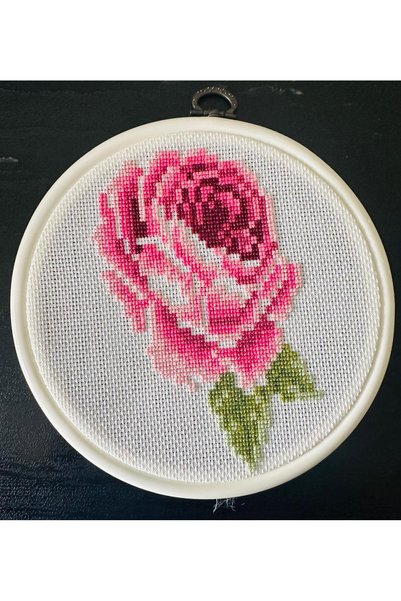 Handmade Mini-tablou realizat manual în tehnica broderiei cu cruciulițe