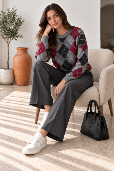 unika boutique Γυναικείο πλεκτό πουλόβερ με λαιμόκοψη με σχέδιο μπακλαβά