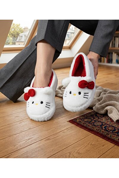 FEMME FATALE Haley Plush Women's Slippers