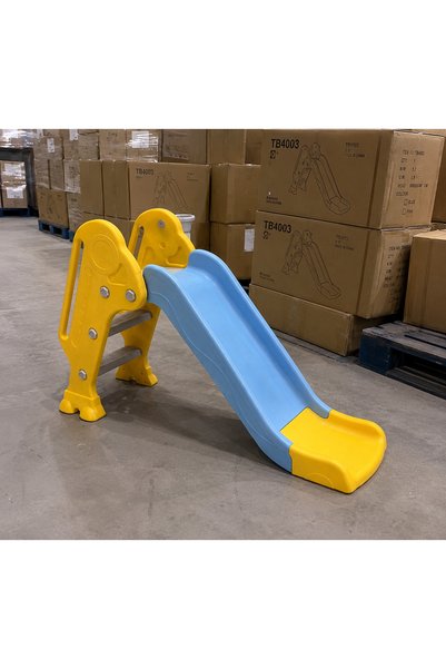 A Childhood Dream Foldable Plastic Children's Slide - Safe Design and Easy Storage for Kids up to 5 Years Old