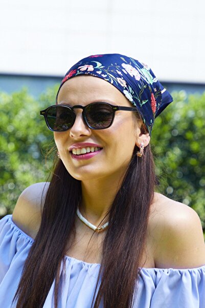 KAYOUBI نظارات شمسية للنساء