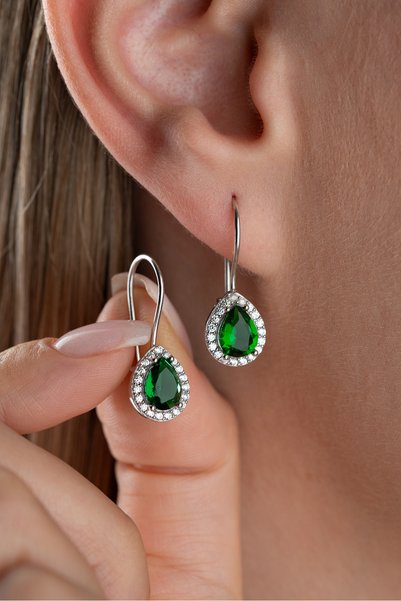 Silvano Jewelry 925 Ayar Gümüş Damla Zümrüt Yeşil Taşlı Sallantılı Küpe