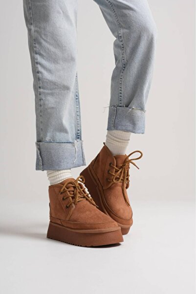 DefHeel'e Thick Sole Boots with Plush Lacing Detail Inside, Tan