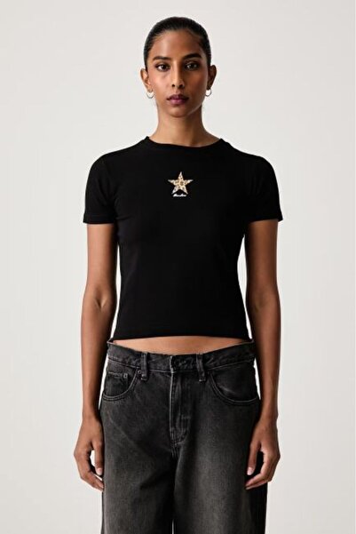 Guess SİYAH LOGOLU LEOPAR BASKILI KADIN T-SHIRT