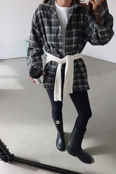 Özge Özgenç Ekoseli Oversize Gömlek