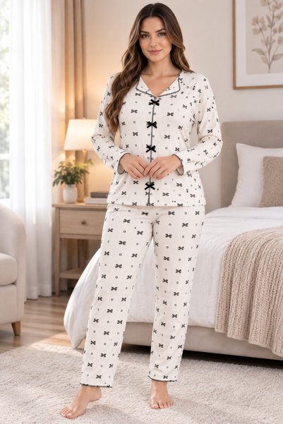Kadın Fiyonk Desenli Pijama Takımı – Uzun Kollu Rahat Kesim 2'li Takım