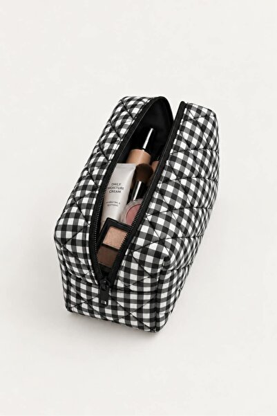 BagsMadame Black Gingham Patterned Makeup Bag 17X14 cm Medium Size