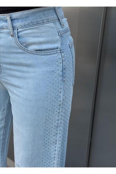 Kadın Açık Mavi Yüksek Bel Yanları Taş Detaylı Salaş / Düz Kesim Jean Pantolon